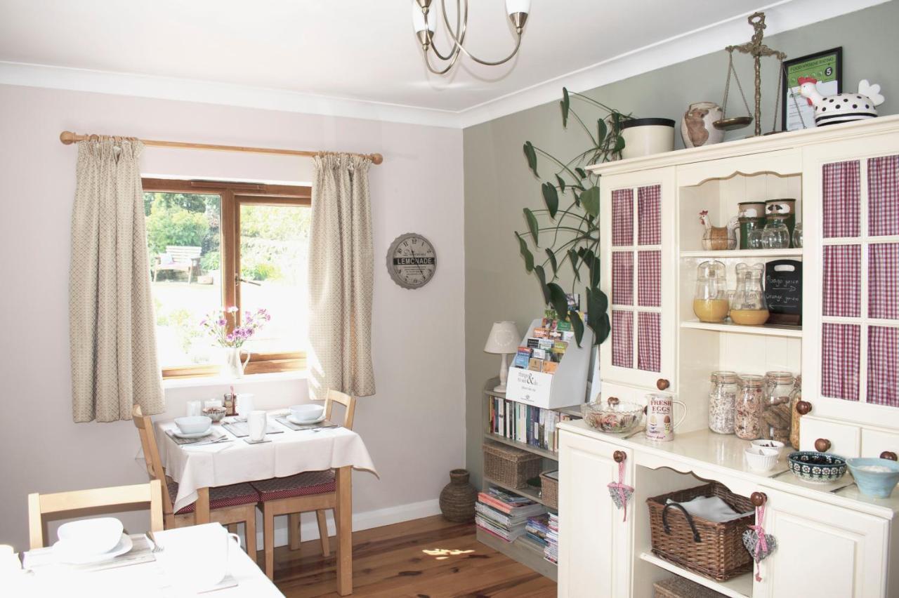 Innisfree Cottage Eyam Eksteriør billede